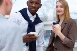 People conversing in an emotionally intelligent way