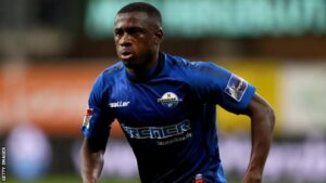 Jamilu Collins playing for Cardiff