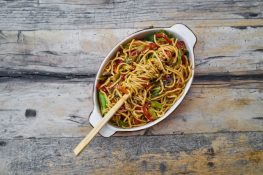 Cooked noodles in a bowl